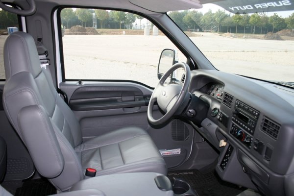 Цента на Ford F-650 Super Duty в Германия е около 100 000 евро