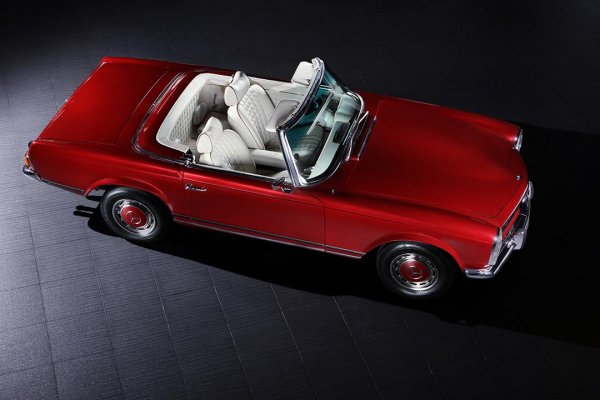 Реставриран Mercedes-Benz 280SL от българските специалисти Overdrive