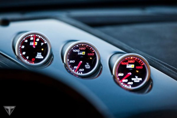 Словенският суперавтомобил Tushek Renovatio T500