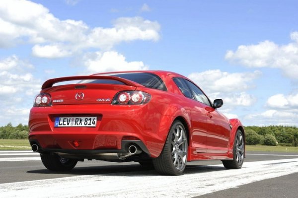 Обновената Mazda RX-8
