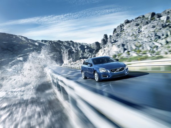 Специална Ocean Race серия на Volvo V60, V70, XC60 и XC70