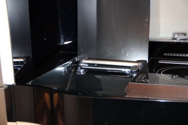 Knaus Tabbert Caravisio - концептуална каравана, вдъхновена от яхтите 