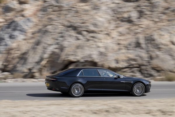 Aston Martin Lagonda