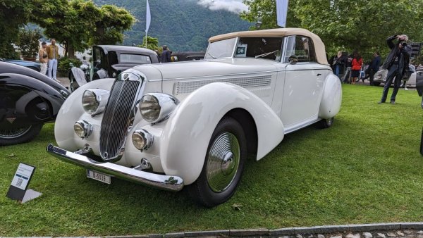 Удивителното е, че цели 77 години този автомобил е останал в ръцете на оригиналния белгийски собственик и неговите наследници. Едва през 2014 е бил продаден и много старателно реставриран във Франция. 