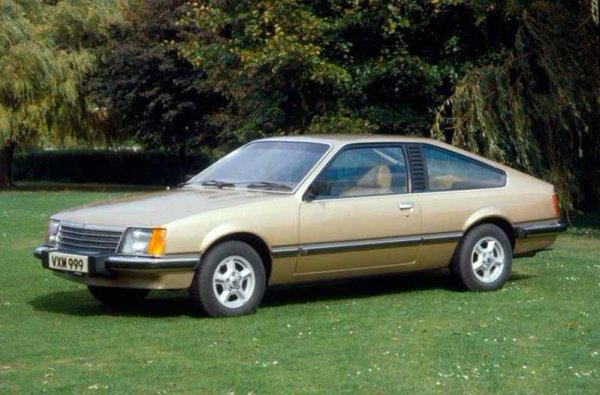 В своето време Еторе Бугати иска да направи 25 автомобила Royale, но за съжаление малко компании, произвеждащи каросерии, са наистина заинтересовани. Затова са направени само 7 бройки. Десетилетия по-късно се появяват Vauxhall Royale и Royale Coup&eacute;, производни на Opel Senator А и Monza, които се оказват малко по-успешни.

Senator A и Monza първоначално се продават в Обединеното кралство като Vauxhall Royale (и Vauxhall Royale Coup&eacute;). За разлика от другите членове на съвместната моделна програма на Opel/Vauxhall от този период, Royale е просто версия на Senator с различна емблема и малки разлики в дизайна.
