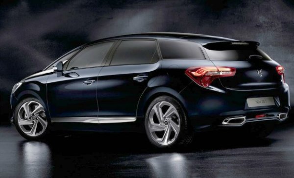 На салона във Франкфурт през 2005 година Citroen представи концепта C-SportLounge, който през 2011 се превърна в елегантния DS5. Този модел върна марката сред претендентите за място на премиум пазара, а също така стана катализатор и за лансирането на квазилуксозната марка DS.
