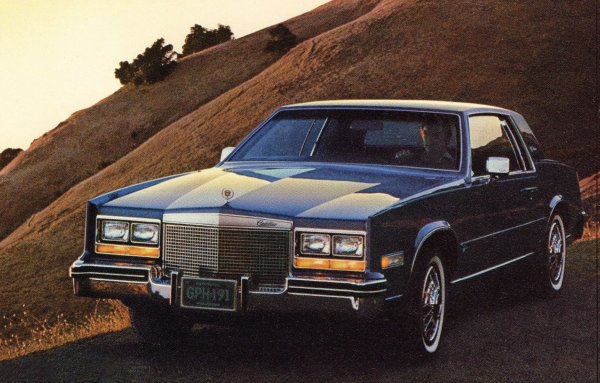 В наши дни деактивацията на цилиндрите за икономия е съвсем позната и надеждна технология, която можете да получите и от четилицилиндров Volkswagen. През 1981 бе революция, изпреварила времето си, както доказа този печален първи опит на General Motors. По онова време и полупроводниците, и компютрите бяха още в ранна фаза на развитието си. Системата на Cadillac даваше толкова много дефекти, включително водейки до необратима повреда на двигателя, че в един момент самата компания призова клиентите да й закарат автомобилите си, за да изключи системата и да остави мотора постоянно да работи с 8 цилиндъра. Това фиаско отказа много хора от марката и постави началото на продължителен упадък в Cadillac. 
