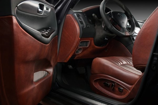 Infiniti EX37 от българското студио Vilner 