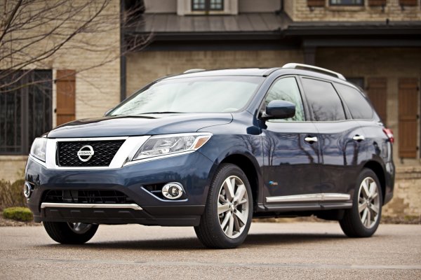 Nissan Pathfinder Hybrid