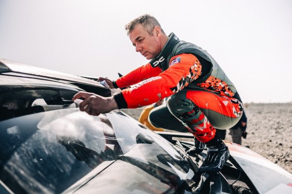 Себастиян Льоб е роден на 26 февруари 1974 в елзаското градче Агно. Като ученик се занимава с гимнастика, печели четири пъти шампионата на провинция Елзас и веднъж - регионалния шампионат на Източна Франция. След училище започва да се подготвя като инженер по електротехника, и междувременно се запалва по автомобилните състезания. Следват серия успехи във вътрешнофренски ралита, покана от Citroen за участие в младежкия WRC шампионат - и титла още в дебюта, постигната след спечелването на пет от шестте състезания в календара. 
