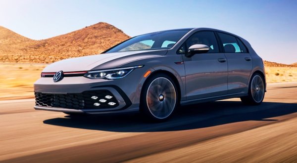 В наши дни на пазара е осмото поколение на Golf. Но доминацията му бе разклатена още през 2021 от кризата за чипове, а през миналата година дългогодишният "крал на Европа" отстъпи първото място на Peugeot. През тази е в края на челната десетка по продажби. Вътрешната конкуренция на кросоувъри като T-Roc и електромобили като ID.3 означава, че връщане на върха едва ли ще има. 
