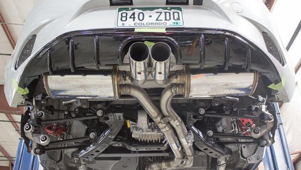 MX-5 с V8 двигател от Corvette. Колата е дело на Flyin&rsquo; Miata