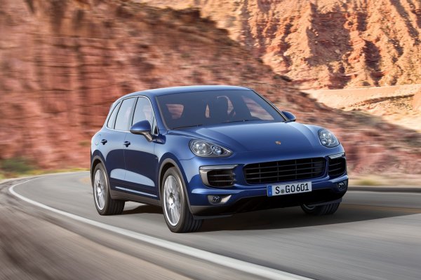 Porsche Cayenne 2015