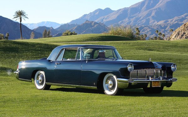Колата излезе през 1956 г. и беше невероятно дълга - близо 5540 мм! Под капака е поставен V8 с мощност 300 к.с., като цената на модела е 10 000 долара. Има кожена тапицерия, автоматична скоростна кутия и електрически прозорци. При днешните цени автомобилът би струва 104 000 долара. Той е послужил за първия прототип на Батмобил, който е показан в телевизионен сериал през 60-те години.