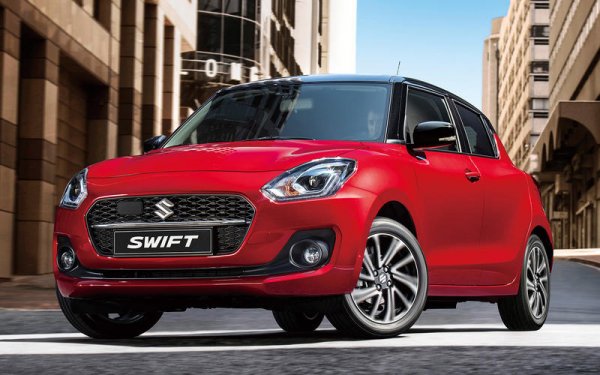 Индия беше петият по големина пазар на нови автомобили през 2020 година с общо 2 428 327 бройки. Там лидерът неизменно е местният производител Maruti, който дължи повече от половина продажби. Първите 6 места при моделите са заети от коли от тази марка, како лидер е Swift. Пазарът в страната също е намалял - с 19,1%, но пък Kia отчита ръст от 210,5%.
