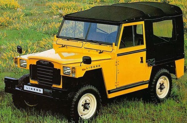 Германците също имат опит с Land Rover Series 1, като произведе около 400 бройки от своя вариант на модела. Предлагаха се варианти с 3 различни мегдуосия, които се предлагаха от Tempo както на граничната полиция на германия, така и на частни клиенти