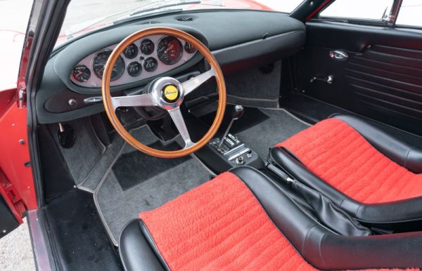 Все пак колата не е обозначена официално като Ferrari. За сметка на това е кръстена на злощастно загиналия син на Енцо. В наши дни Ferrari Dino е доста търсена класика от колекционерите и именно този модел се смята за колата, която вдъхновява Ferrari да разшири гамата си отвъд V12 моделите и да продължи да произвежда автомобили с V8 двигател, каквито слизат от поточната линия и днес. Произходът на Ferrari 488 GTB може да бъде проследен директно до Dino.
