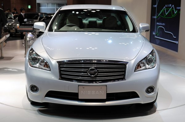 Nissan Fuga Hybrid / Токио 2009