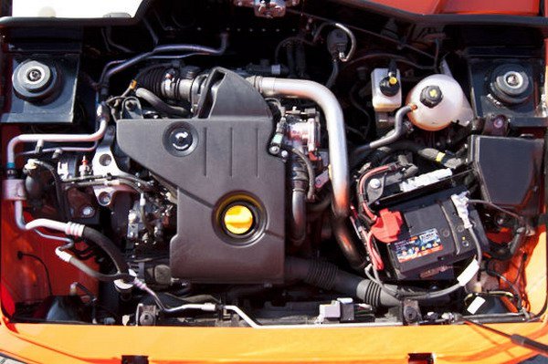 Travec Tecdrah - немски всъдеход на базата на Dacia Duster