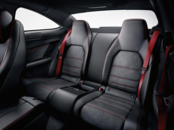 Mercedes-Benz C 63 AMG Coupe Black Series 