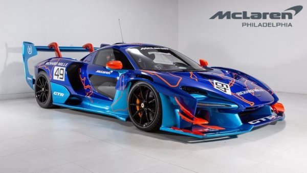 McLaren Senna GTR е кола, която е предназначена за писта и всички екземпляри бяха незабавно изкупени. Ако сте пропуснали този модел и имате близо 2 млн долара (1,6 млн евро), този автомобил може да ви свърши работа. Неговият пробег е едва 63 км.