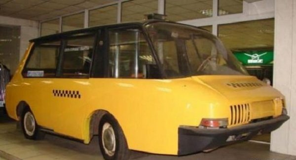 <p>Прототипите на руското автомобилостроене<br /><br />Експериментално такси - 1964 г.</p>