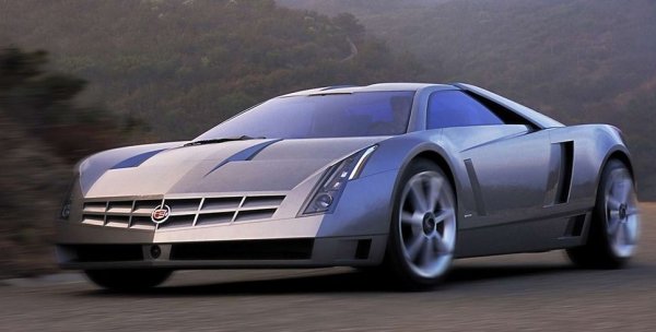Още една жертва на глобалната финансова криза. Иначе GM виждаше в този прототип основата за бъдещ спортен флагман, със средно разположен V12 с обем 7.5 литра и 750 коня максимална мощност. 