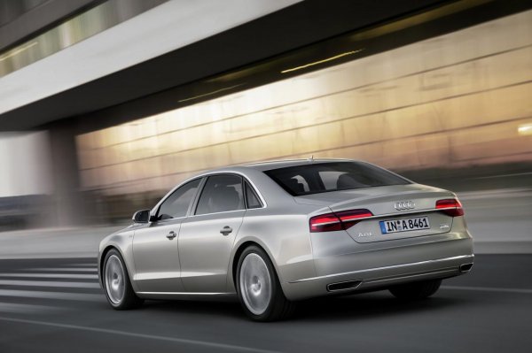 Обновените Audi A8/S8