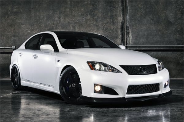 Lexus IS-F от MotorworldHype.com с каросерия-кит от карбон и модифицирано шаси 