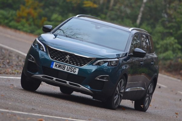 Колкото и да е трудно да се повярва, YouTube започна като уебсайт за запознанства, преди се превърне в платформата за споделяне на видео, струваща 20 милиарда долара. Peugeot 5008 също претърпя пълна промяна при второто поколение, което излезе през 2017 година.

Оригиналният MVP се превърне в стилен SUV, при който практичността не беше жертвана. Той може да побере до 7 пътници, като тези на третия ред седалки получават повече място отколкото в Seat Tarraco или Volkswagen Tiguan Allspace.
