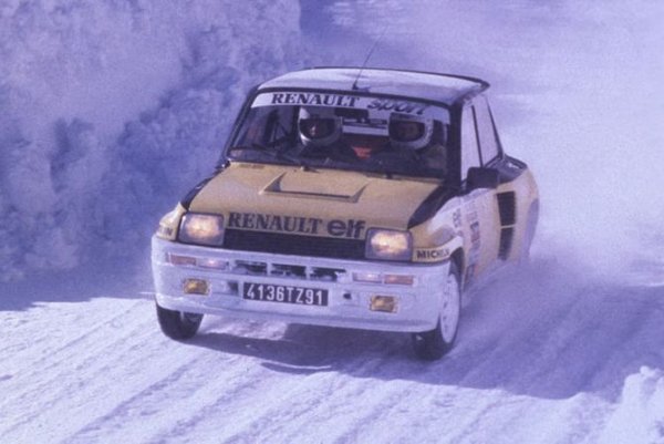 Познат още като Ventoux, този двигател, създаден от инженерите на Renault, за пръв път се появява на първите следвоенни автомобили на марката, включително в Renault 4CV. Използва се в широка гама модели на Renault, чак до 5 TL Laureate в средата на 80-те. Двигателят се използва в следните модели:  Alpine A106 и A108, Renault 3, 4, 5, 6, 4CV/750, Caravelle, Dauphine, Dauphinoise, Estafette, Juvaquatre и Ondine.