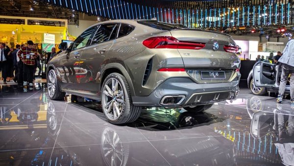 Баварците имаха някои затруднения през първата половина на 2019, заради което смениха и изпълнителния си директор. През последните месеци обаче продажбите отново тръгнаха добре. 
Продажби: 655 322 (+0.2%)