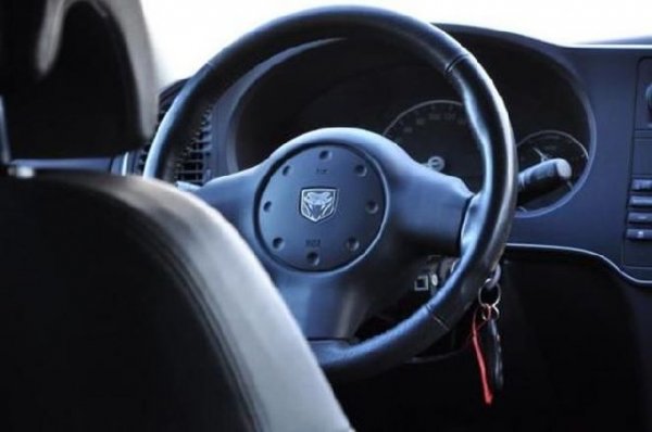 Saab 9-3 SRT10 MegaPower - Saab 9-3 с 8.4-литров V10 двигател от Dodge Viper