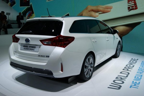 Toyota Auris Touring Sport