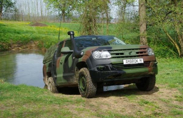 Volkswagen Amarok M - военен автомобил от Rheinmetall Defense