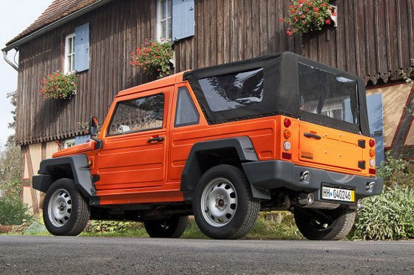 Travec Tecdrah - немски всъдеход на базата на Dacia Duster