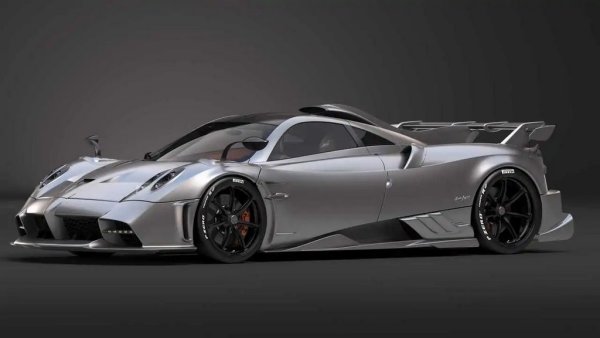 Цена: 5.4 млн. долара
Макар Pagani вече да представи бъдещето си в лицето на новата Utopia, Huayra още не си е изпяла песента. Версията Imola извлича от 6-литровия V12 цели 827 конски сили. Това е второто най-скъпо Pagani в историята. 
