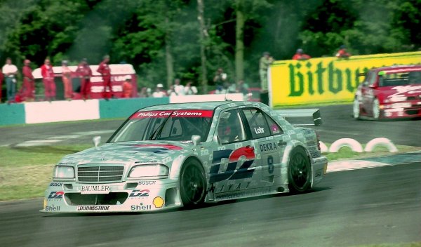 През 1991 година Елен е поканена да кара за Mercedes-AMG в DTM. На следващата година тя става първата жена в 30-годишната история на шампионата, която печели старт от надпреварата. На пистата "Хокенхайм" германката изпреварва двата си съотборници Кеке Розберг и Бернд Шнайдер.

Лор участва в 144 състезания от първенството, като 5 пъти стига до подиума. Тя обаче си остава единствената жена, която не само е печелила старт от сериите, но и се е качвала на подиума.