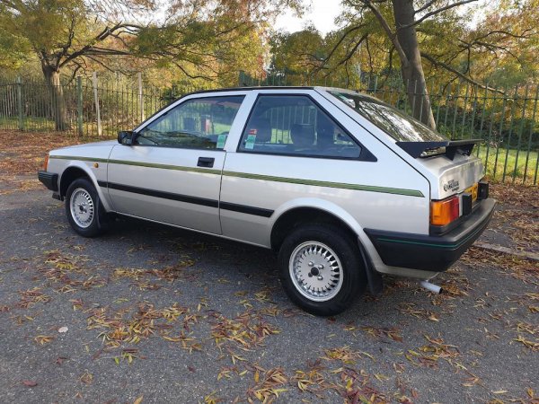 В някои европейски страни Arna се продава под името Nissan Cherry Europe, но това не променя същността на автомобила. Той ръждясва бързо, често се поврежда, освен това има неугледен дизайн, а това е последното, което може да се очаква от Alfa Romeo. До 1987 година компанията произвежда 53 047 бройки