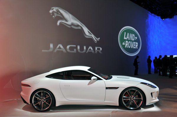Лос Анджелис 2011 - Jaguar С-X16 Concept