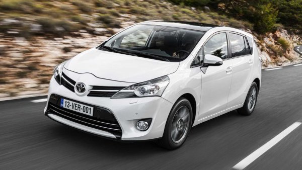 През 2013 година BMW предоставя на свой ред на Toyota 1,6-литров турбодизел със 112 к.с. и 270 Нм. Японската компания по онова време вече е започнала отказа си от развитие на дизеловите технологии, но такъв мотор е нужен най-вече заради европейския пазар. Така, агрегатът се появява в модела Verso.