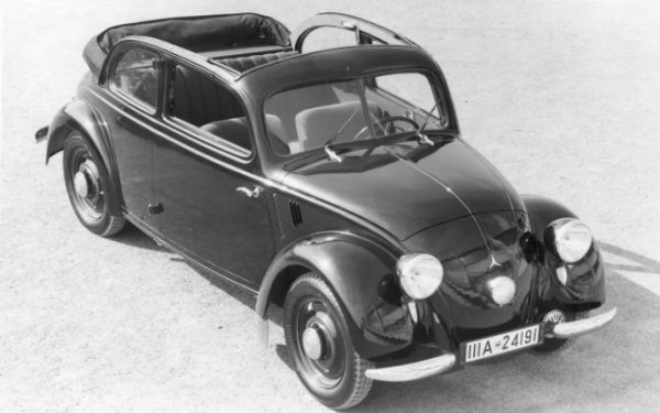 Най-уважаваните и изтъкнати фирми също грешат. Mercedes-Benz 130H със задно разположен двигател е направен под влиянието на идеите на Фердинанд Порше, които след това бяха триумфално въплътени във Volkswagen Kaefer (впрочем пробната партида на Beetle е сглобена в завода на Mercedes). Серийното производство на модела започва през 1934 г., като колата определено предизвиква интерес. Той обаче не е сред традиционните клиенти на марката, които не приемат автомобил със задно разположение на мотора и мощност от 26 к.с. (при модернизираната версия 170 N не 38 к.с.).

Освен това, за разлика от &bdquo;народния автомобил&ldquo; на Volkswagen, серия H на Mercedes е много скъпа, а шофьорите се оплакват от пътното поведение на колата. До 1940 г. са произведени 6830 бройки от двете версии. Така моделът се оказа пълен провал, а в Mercedes явно не си научиха урока и през 90-те години пуснаха A-Class, чието управление беше обявено за опасно и това струваше доста скъпо на марката, защото моделът трябваше да бъде преработен.