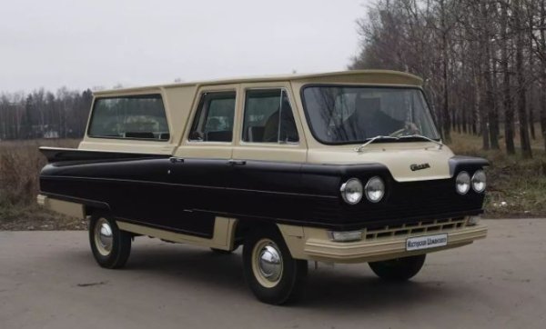 Украинският микробус Start се появява благодарение на икономическите реформи на бившия лидер на СССР - Никита Хрушчов, които предвиждат по-голяма самостоятелност на местните предприятия. Автомобилът с оригинална каросерия от фибростъкло и агрегати Volga GAZ-21 е създаден през 1963 г. в авторемонтна база в Северодонецк (Украйна). Микробусът е в американски стил, но фибростъклото не е технологично, тъй като е много скъпо и прави производството невъзможно.

Освен това, като оформление и задвижване Start се оказа по-малко рационален от прекия си конкурент RAF-977. Около стотина коли са произведени в Северодонецк, а няколко десетки по-късно - в Луганск и Донецк под името &bdquo;Донбас&ldquo;.