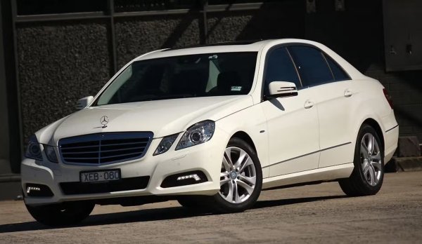 Тип система: LPG-дизел 

Реални икономии: 25-30%

Този Mercedes приема преобразуването без проблеми. На пазара на ЕС тези модели вече са сертифицирани с дизелови системи с двойно гориво. Инсталирането на газовата уредба струва около 1500 евро, а изплащането става за 30 000-40 000 км.