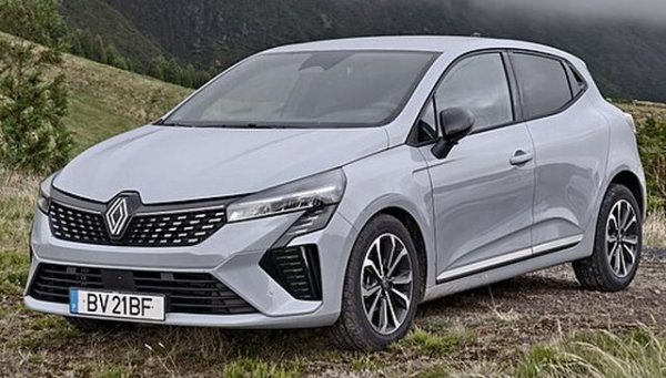 Много силна прощална година за петото поколение на Clio, което след фейслифта е успяло да увеличи продажбите си с 6%. Новото, шесто поколение, влиза в шоурумите от началото на 2026. 
