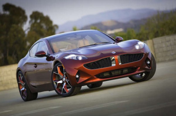 През 2009 година Fisker си осигури сериозен заем от 528 млн. долара от американското правителство за разработване, изграждане и продажба на екологични превозни средства. Той пусна първия си автомобил - plug-in (зареждащ се) хибрида Karma и планира да разшири гамата си с втори, по-достъпен модел. 

Концепцията Atlantic трябва да покаже именно този автомобил, благодарение на който Fisker ще се утвърди на американския пазар. Скъпите батерии обаче слагат край на проекта, а година по-късно фирмата фалира. През 2015 година тя беше възродена като Karma Automotive, а самият Фискер създаде нова компания година по-късно.
