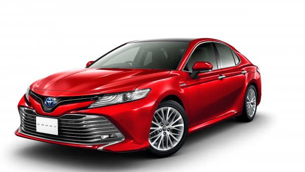 Бизнес моделът на Toyota е продал 708 000 бройки през миналата година, най-вече благодарение на Северна Америка. През 2019 Camry най-после се завърна официално и в Европа след 15-годишно отсъствие, замествайки спрения Avensis. 
