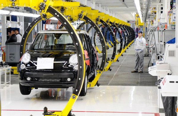 Полша - 439,421
Румъния - 434,753
Унгария - 394,302
Словения - 95,797
Сърбия - 21,263 (на снимката)
Украйна - 8,153