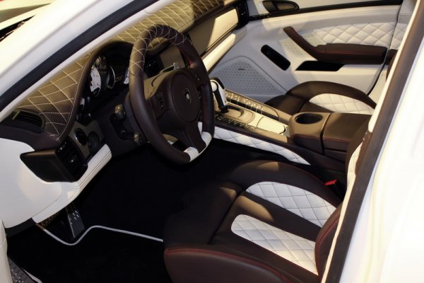 Gemballa Tornado на базата на Porsche Cayenne и Gemballa Mistrale на базата на Porsche Panamera