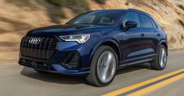 И при Q3 също сме събрали на едно място продажбите на чистия SUV и на Sportback модела. Интересът към компактния кросоувър на Audi нараства с малко над 7 на сто на годишна база. 
